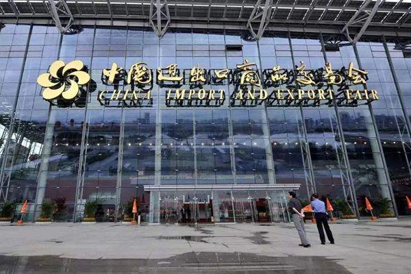 outdoor woven rain wear